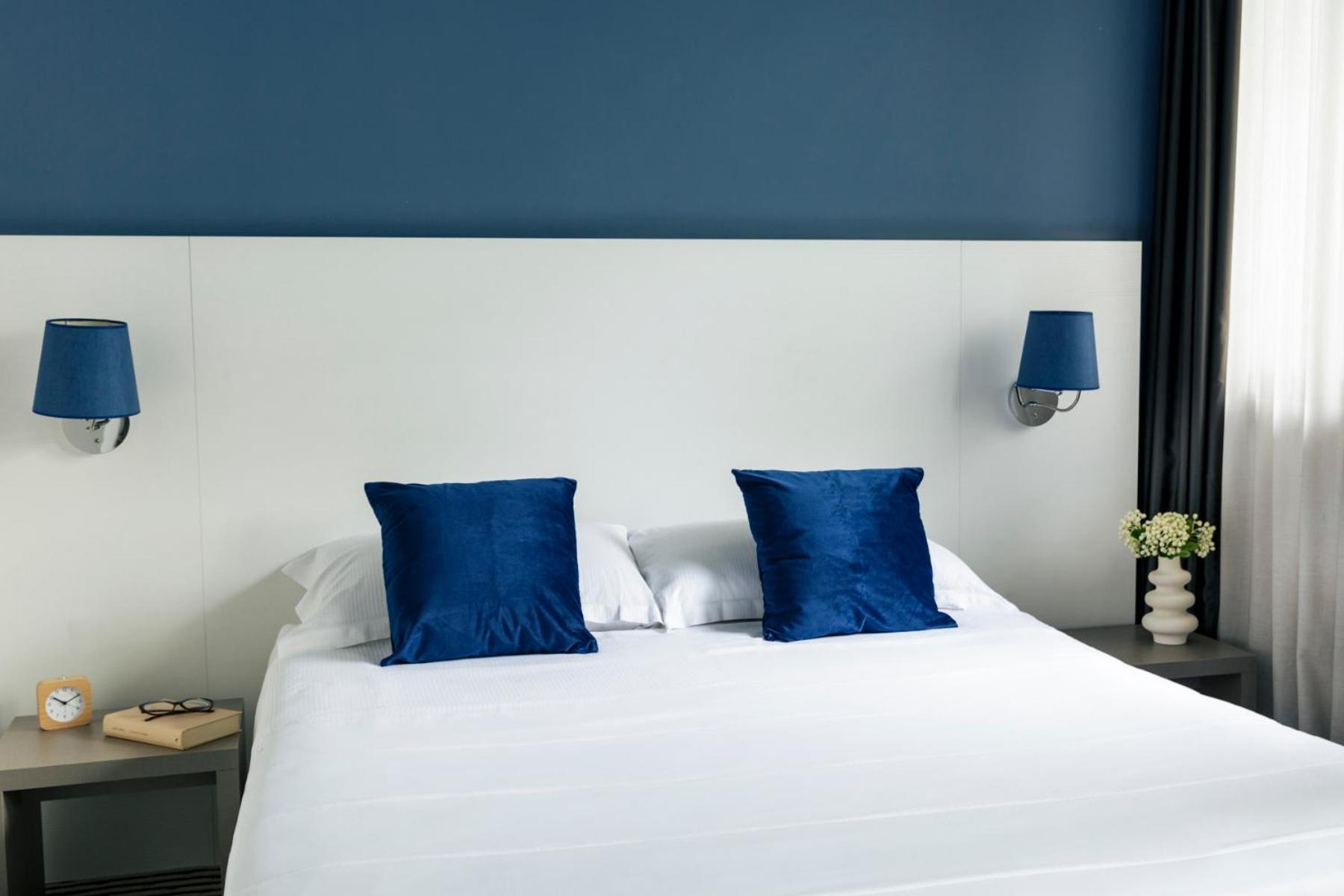 Hotell The Caesar 4*